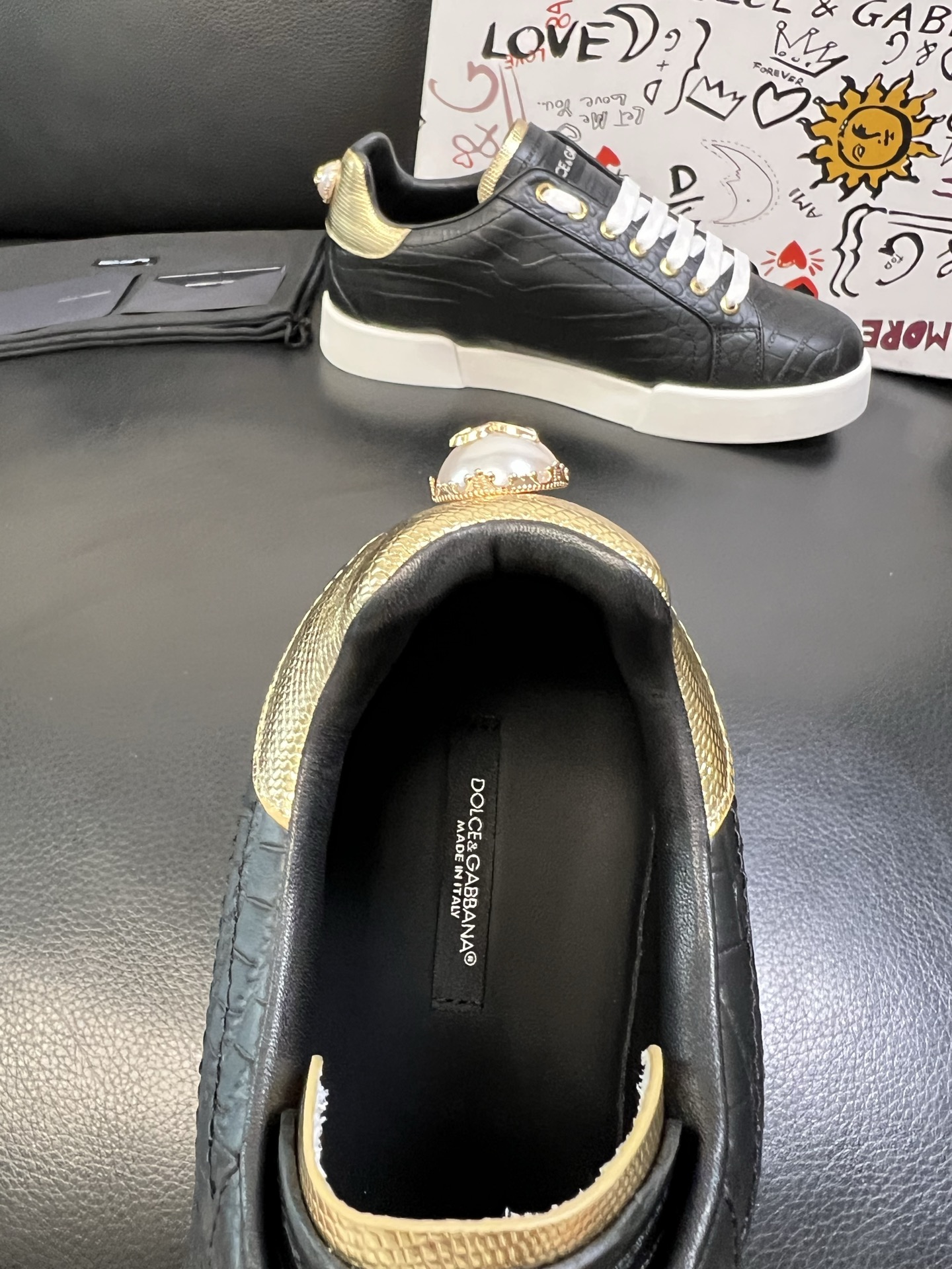 olce & Gabbana shoe